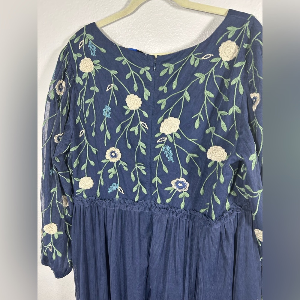 JessaKae & Leah Ryder Leah Navy Floral Embroidered Long Sleeve A-Line Dress 2X - Picture 9 of 9